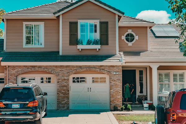 Seasonal Car Storage Tips for Snowbirds and Weekend Drivers